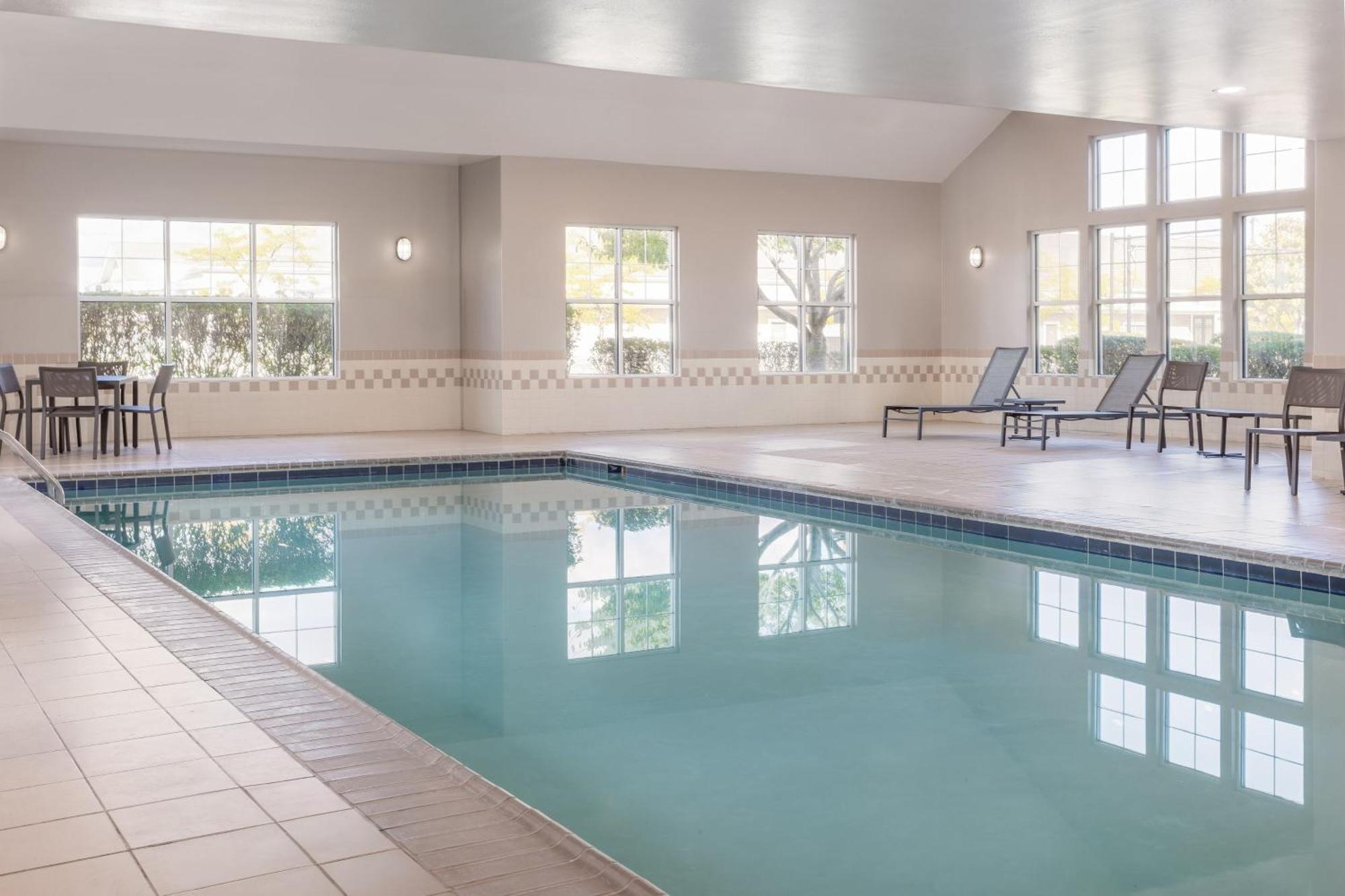 Residence Inn Providence Coventry West Greenwich Bagian luar foto